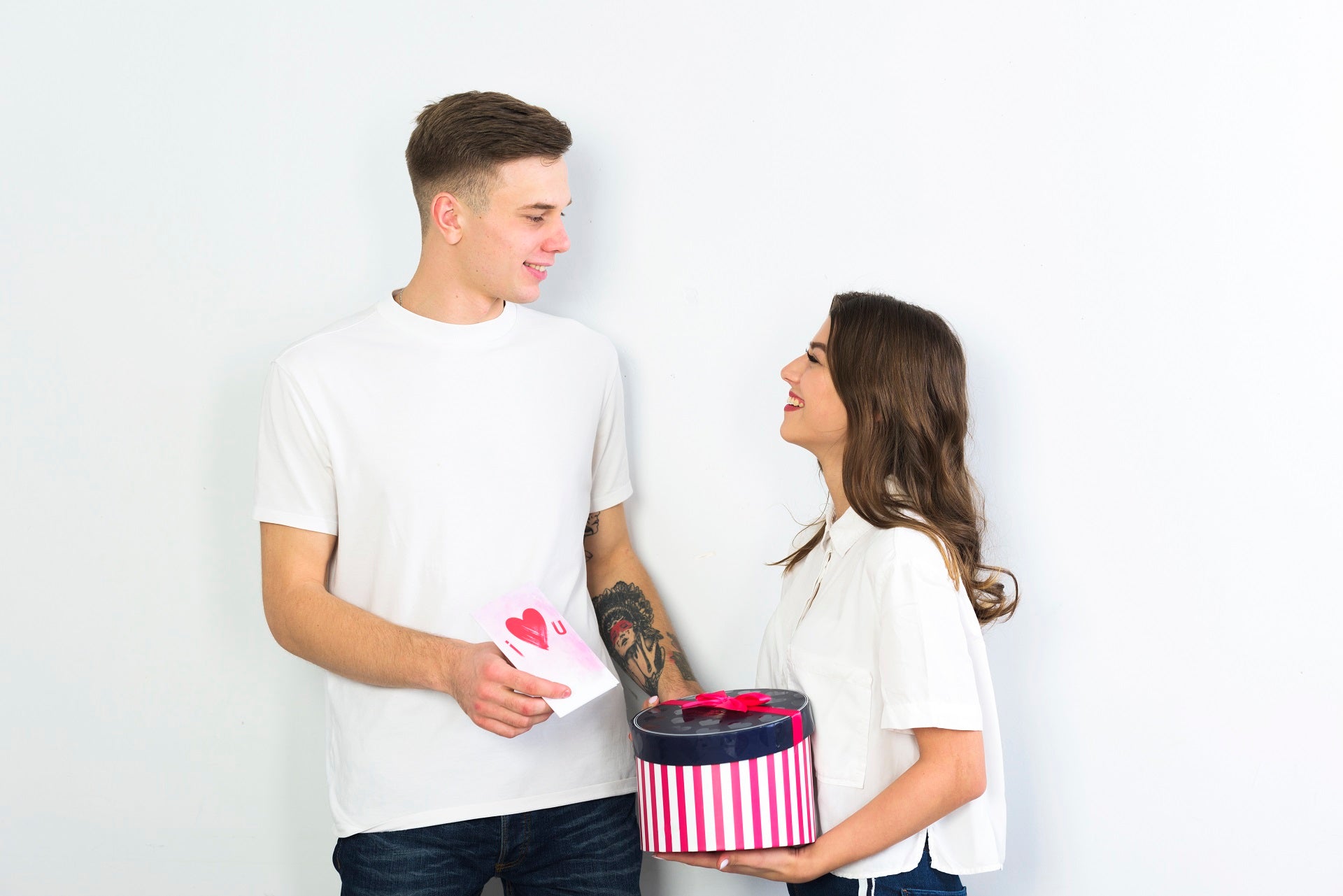 National Girlfriend Day 2025: 9 Thoughtful Ways to Celebrate Your Girlfriend